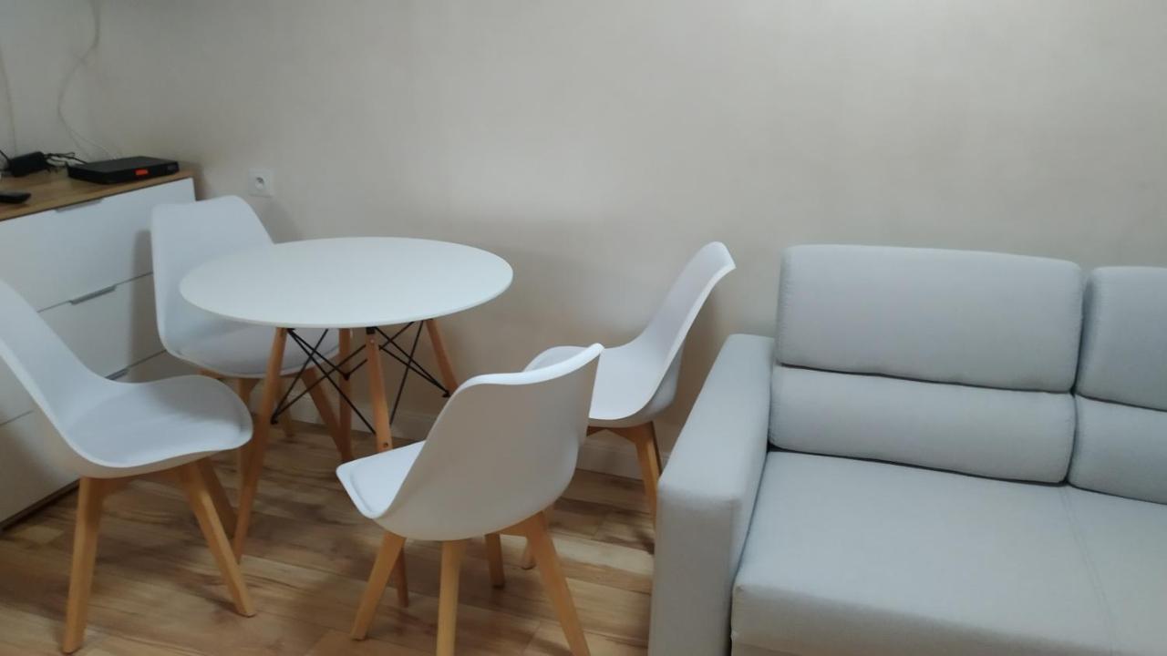 Apartamenty U Iwony Centrum Miasta Blisko Parku Zdrojowego Kudowa Zdroj Exterior photo