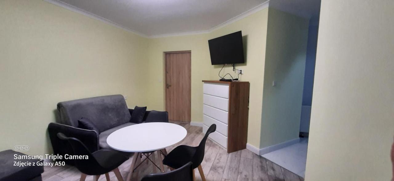 Apartamenty U Iwony Centrum Miasta Blisko Parku Zdrojowego Kudowa Zdroj Exterior photo